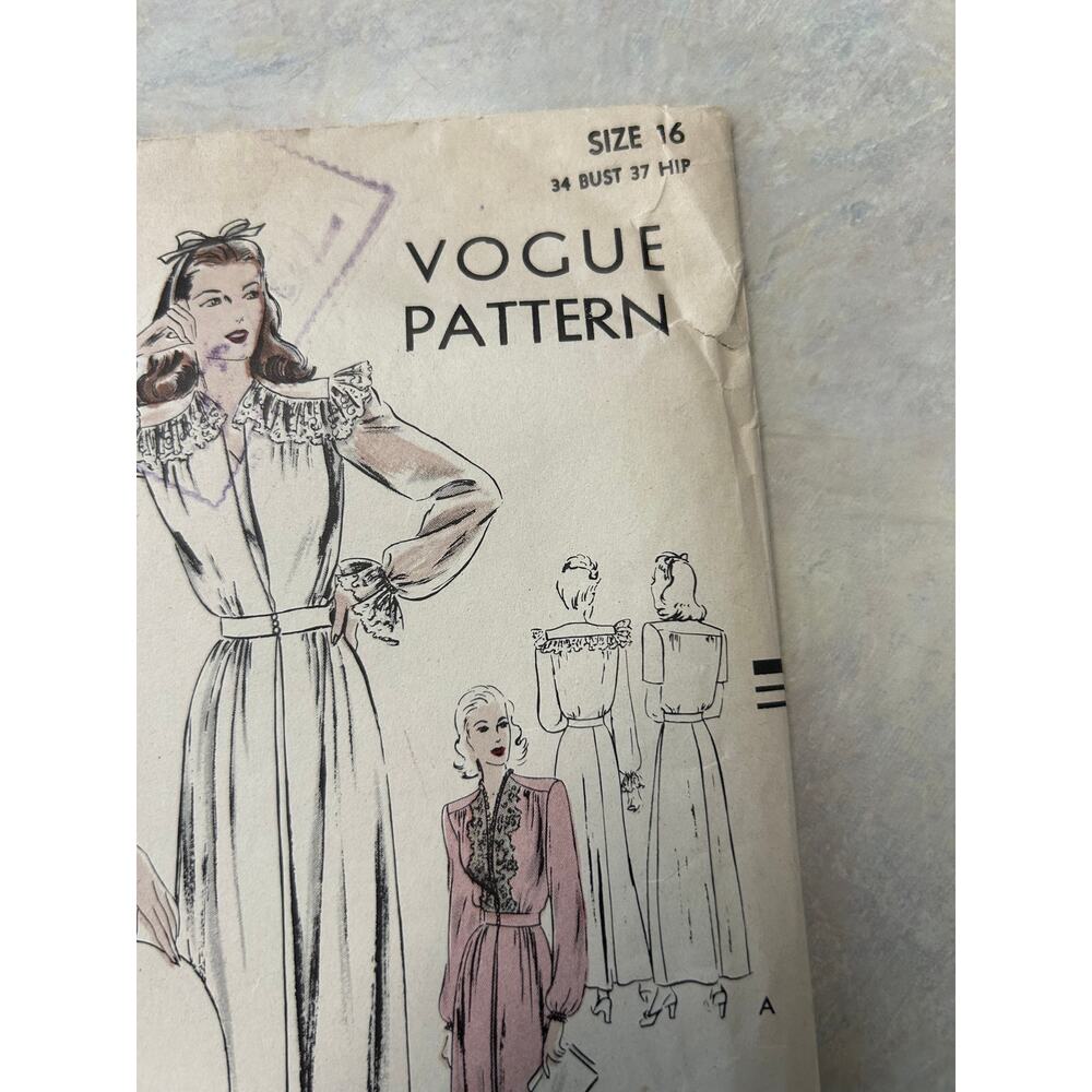 Vintage 30's-40's Vogue Pattern #9630 Housecoat Negligee Size 16 HTF - Picture 3 of 6